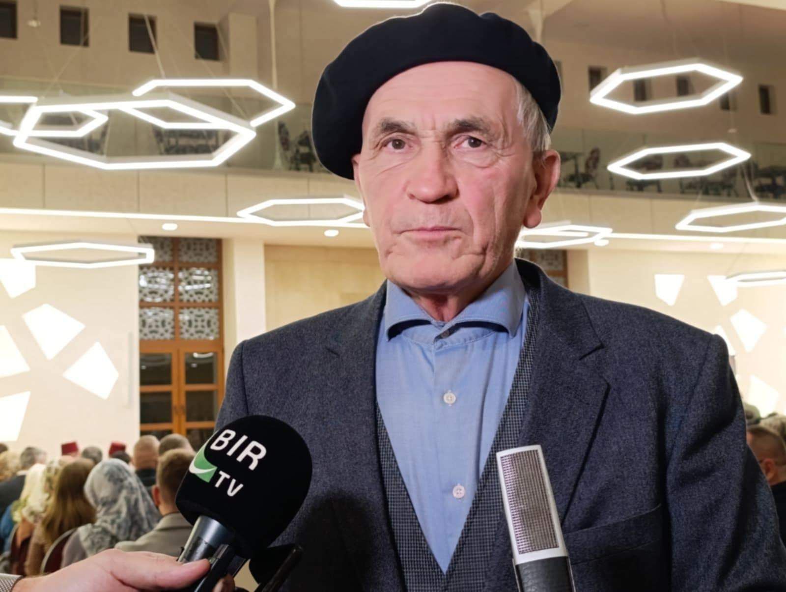 Priznanje 'Plaketa Muderris Muhamed Seid-ef. Serdarević' dodijeljeno profesoru Mustafi Spahiću