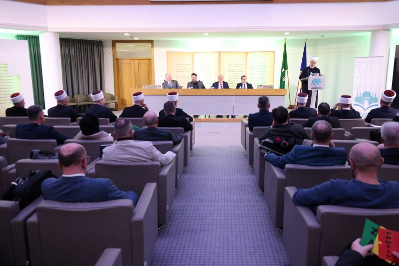 Također, usvojen je Budžet organa Islamske zajednice za 2025. godinu, te Odluka o izvršenju budžeta za 2025. godinu