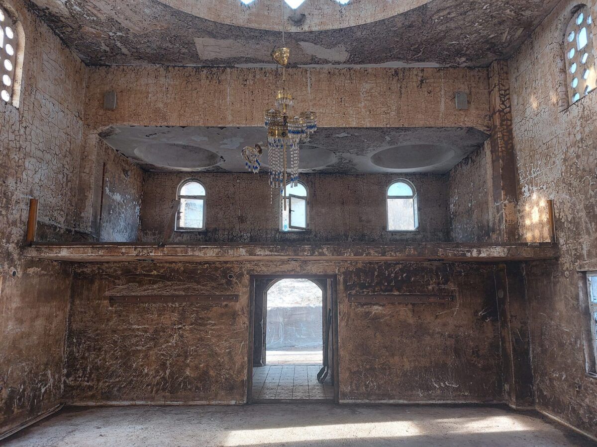 Usljed snažne vodene bujice brojne kuće su uništene a sa njima i džamija koju su proteklih sedmica čistili vrijedni ljudi predvođeni organizacijama.