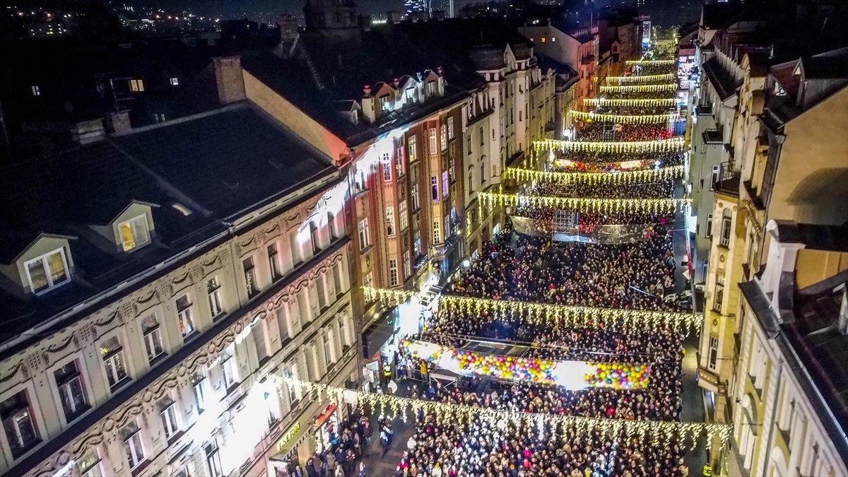 Planirano je da 30. 12. svi ulazi budu otvoreni od 19:30, a 31. 12. od 19:15 sati                            