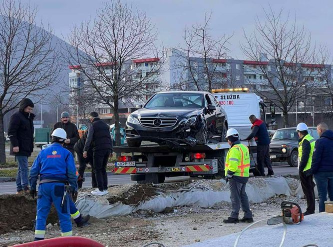 Iz BIHAMK-a savjetuju vozače da voze maksimalno oprezno i da drže odstojanje između vozila