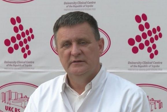 Rekao je i da se prijavljuje da ga javno testiraju na narkotike, gdje bi se, kako kaže, utvrdilo da nikad nije koristio drogu