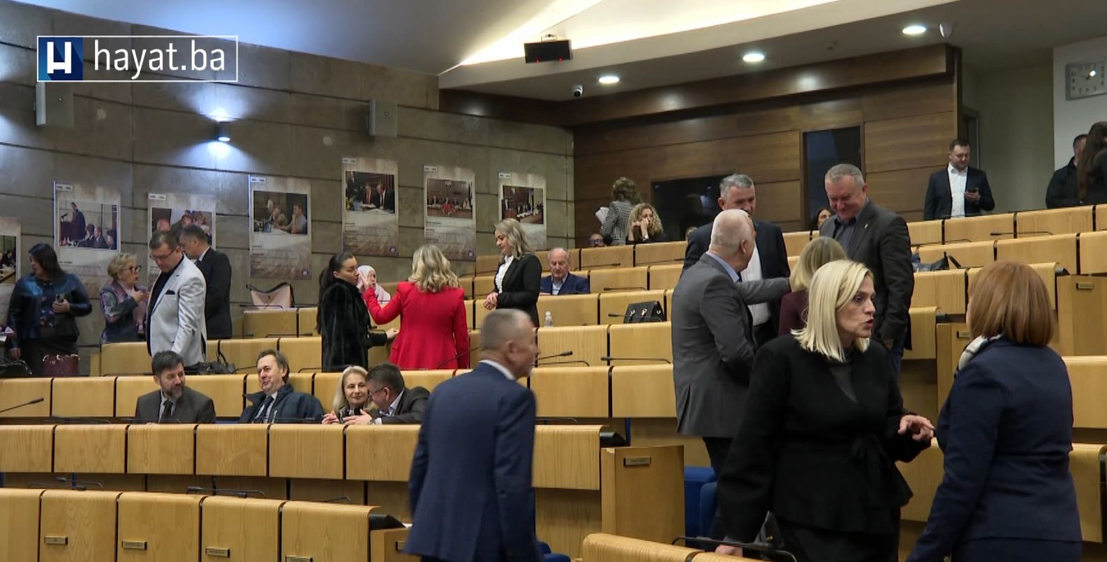 Pričalo se i o sanacijama štete u poplavljenim područjima, ali i o radu i funkcionisanju ovog doma i vlasti u Federaciji generalno