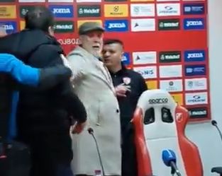 Bez obzira na uzrok sukoba, neophodno je da svi predstavnici kluba budu dostojanstveni, da se ponašaju gospodski, i da uvijek budu primjer mladim ljudima.