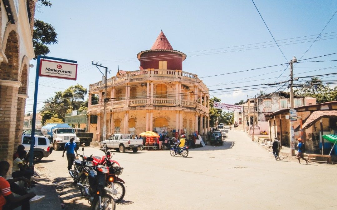 Vođa bande naredio je napade nakon što mu se dijete razboljelo, optužujući lokalne stanovnike da su uzrokovali bolest preko vudua.