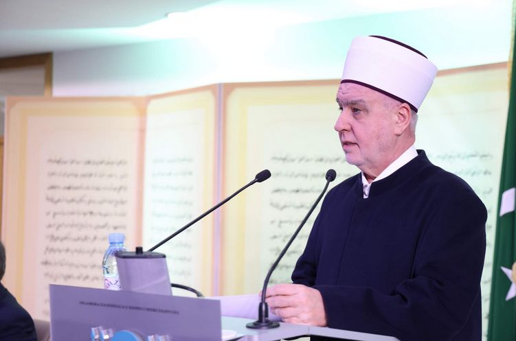 O Srebrenici se valja pobrinuti i u danima koji nisu povezani s godišnjicom i dženazom, kazao je reis Kavazović