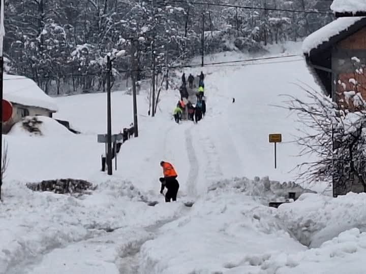 Problemi su postali toliko ozbiljni da ni bolesnici nisu mogli doći do hitne pomoći.