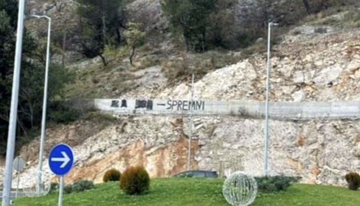 Stolac zatrpan smećem: Deponije uz plodne njive i turističke lokacije