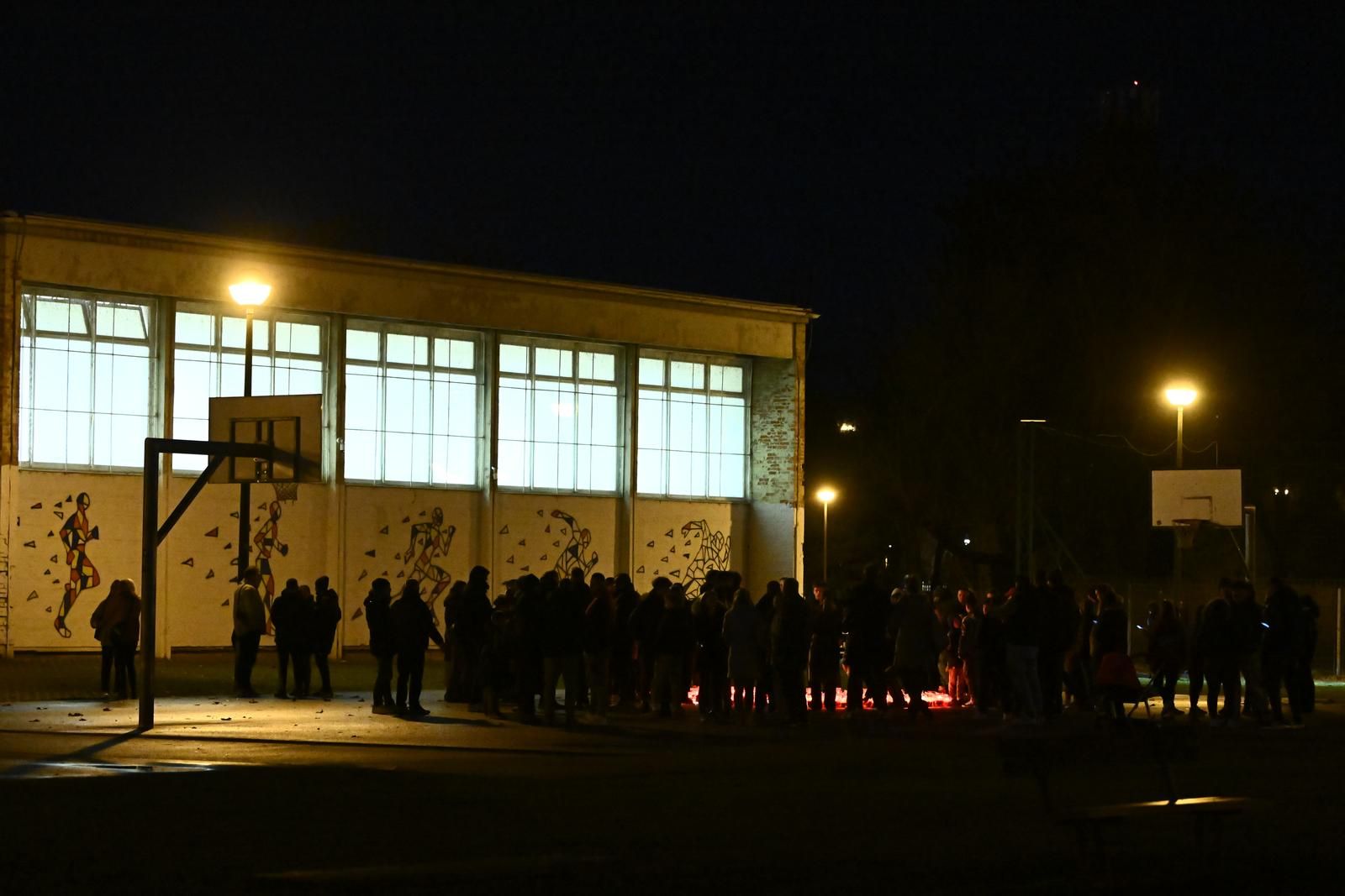 Danas je Dan žalosti u Hrvatskoj, građani palili svijeće: Počivaj u miru anđele mali
