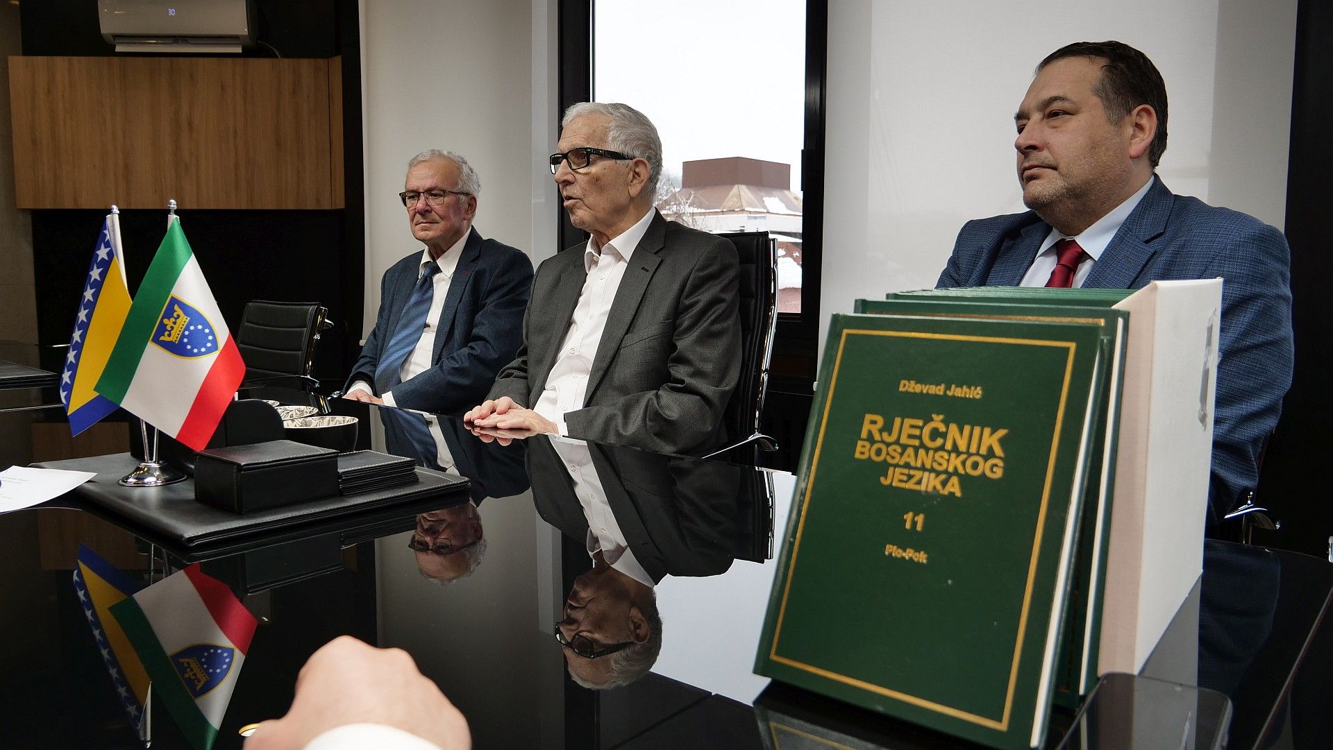 Vlada ZDK podržava rad i projekte Vijeća kongresa bošnjačkih intelektualaca