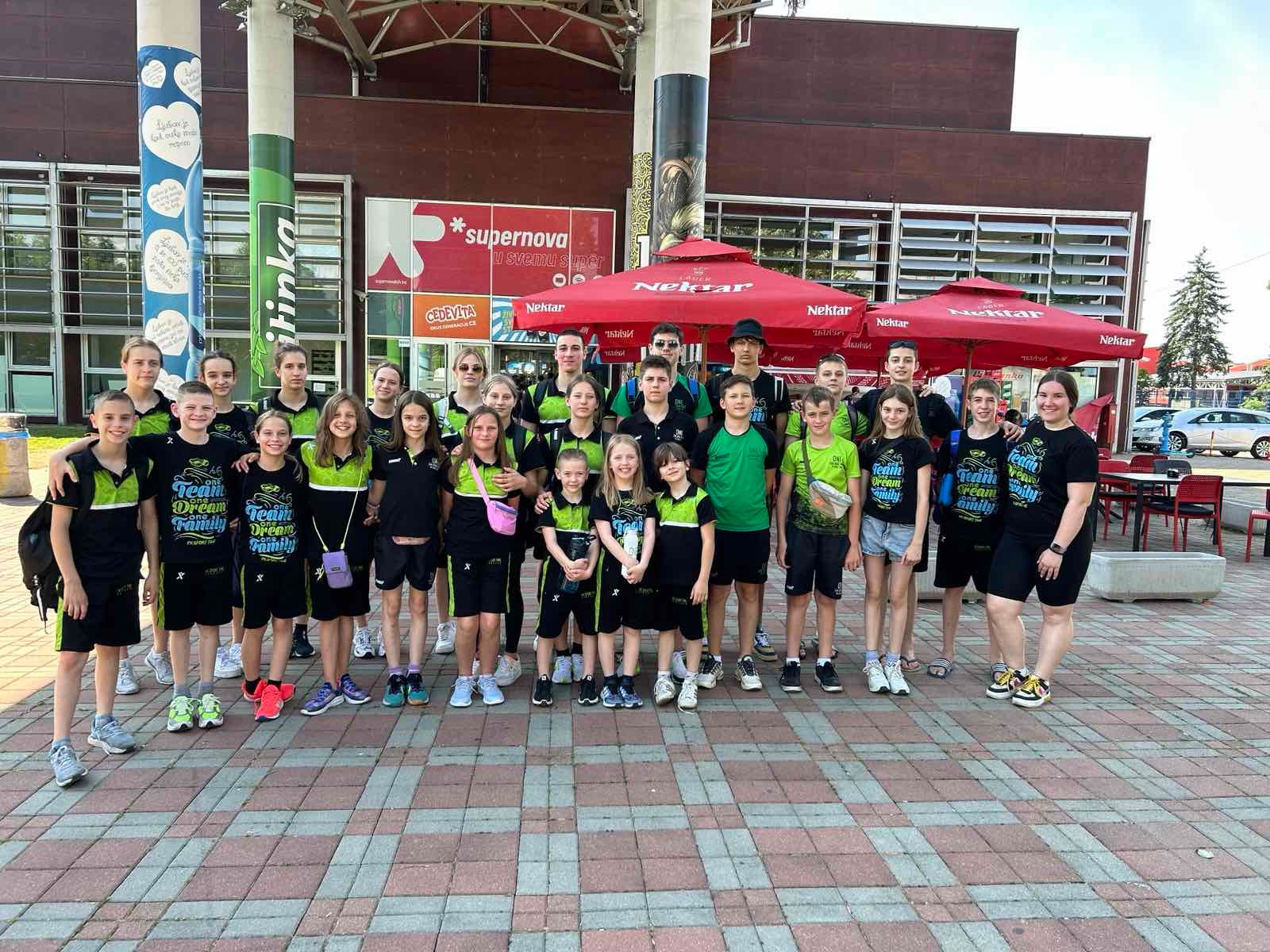 U svim disciplinama u apsolutnoj konkurenciji pobijedili su plivači Plivačkog kluba Sport time Sarajevo