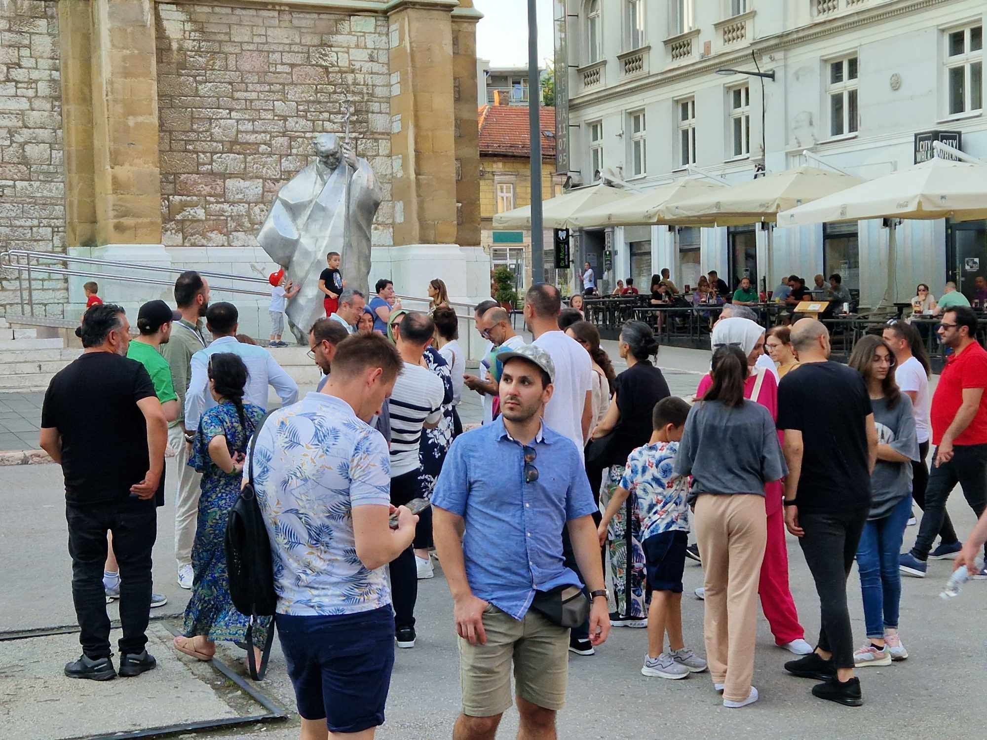 Prošetali smo dijelom Sarajeva: Trgovci se raduju Arapima