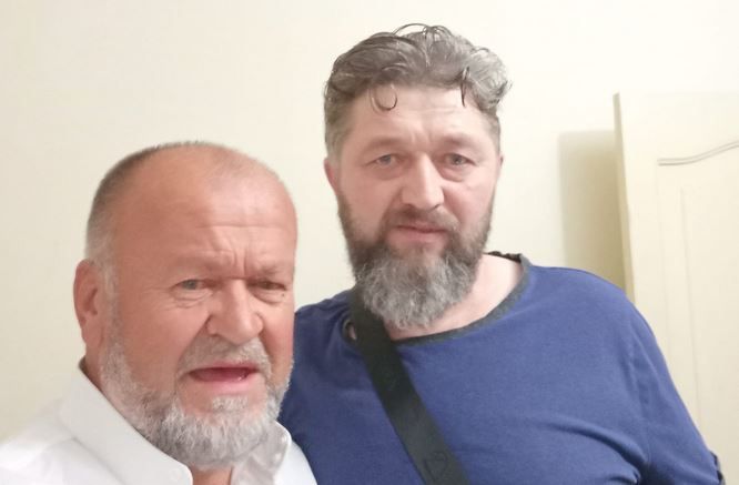 Nedavno se za Hayat.ba javio i kazao da je uz određene poteškoće prešao većinu puta