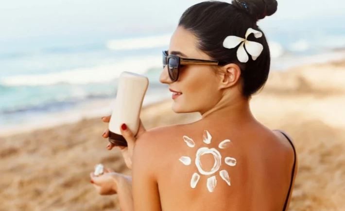 Na pitanje koliko minuta dnevno treba da provedete na suncu da biste "upili" dovoljnu količinu ovog važnog vitamina - odgovor je komplikovan