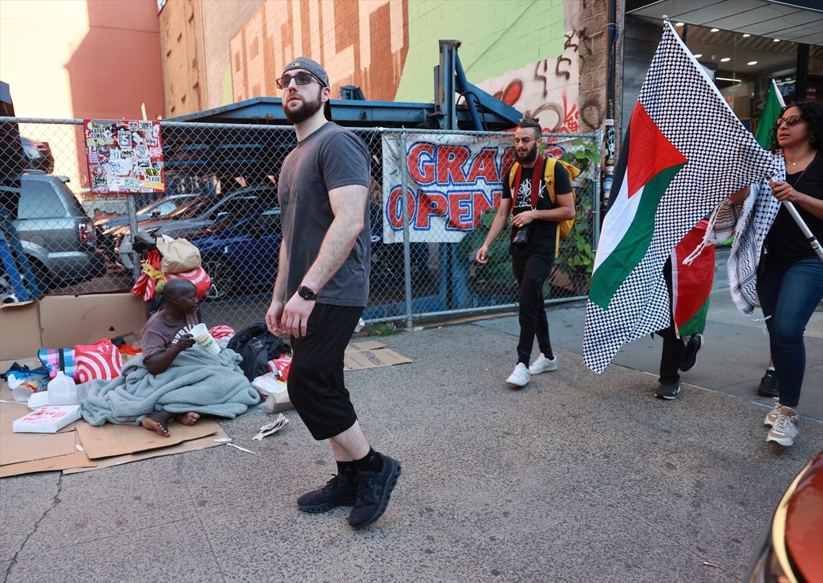 Nastavljaju se propalestinski protesti u SAD: Sukob policije sa demonstrantima u New Yorku