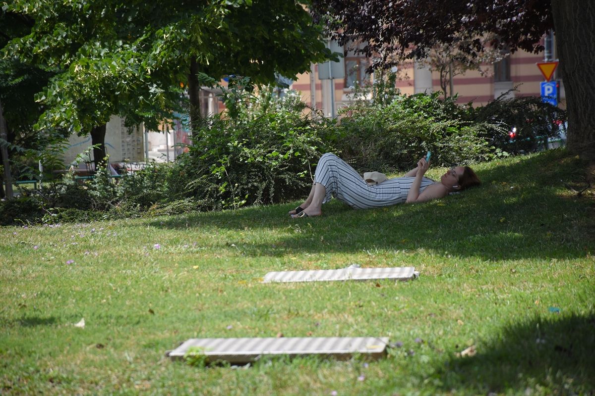 Brojni turisti na sarajevskim ulicama: Najviše ih iz Turske i Hrvatske