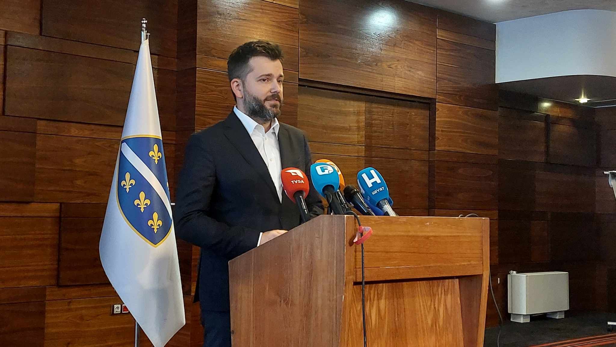 Kandidati za načelnike i Selimbegović, Efendić, Bandić, Gratz: Ovo je početak kraja Trojke