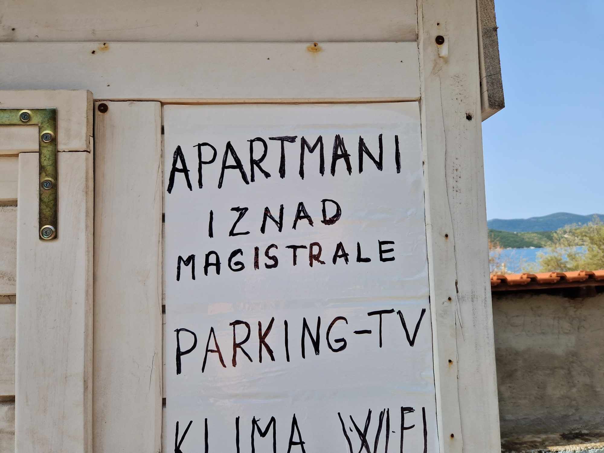 Iznajmljivači u Neumu se snalaze: U ponudi apartmani iznad magistrale, sa pogledom na more