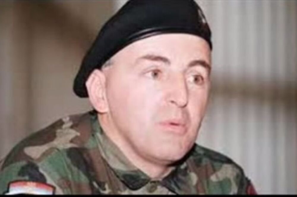 Kako je vrijeme prolazilo Dodik je evaluirao u nekoga ko je postao i izjednačio se sa onima koji su počinili zločin genocida