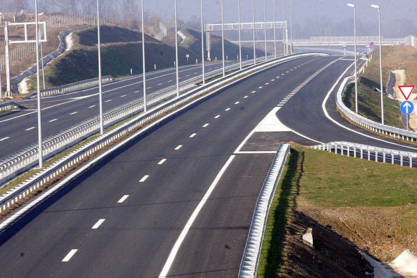 Samo za prva tri mjeseca ove godine BiH je od nafte zaradila skoro 300 miliona maraka