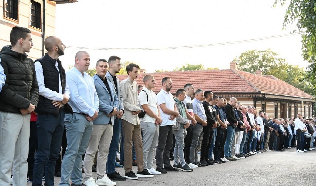 U bajramskoj hudbi muftija zenički Dizdarević na početku se referirao na odazivanje
