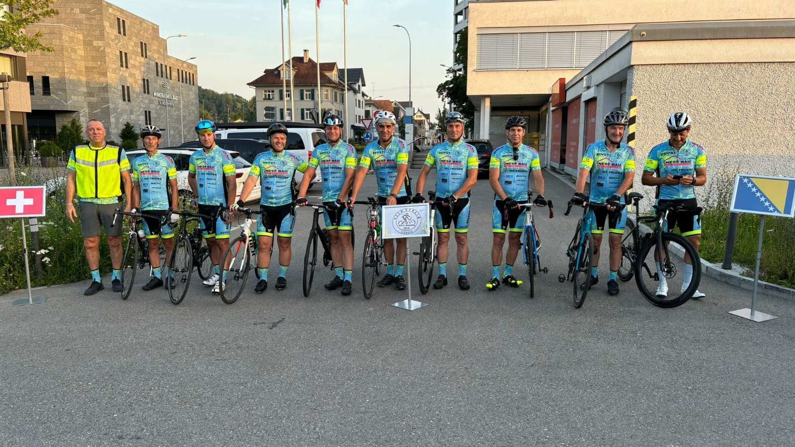 Maraton sjećanja: Biciklisti iz Švicarske preći će 1.600 kilometara do Srebrenice