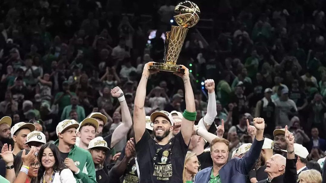 Ovo je njihova 18. titula prvaka NBA lige i prva još od 2008. godine.
