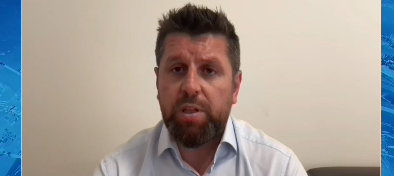 Brojne su teme i problemi vezane za položaj i trenutnu pozciju Bošnjaka u bh. entitetu RS, a koji se dodatno pogoršava nakon usvajanja Rezolucije o genocidu u Generalnoj skupštini 