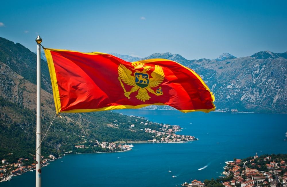Dvojnom državljanstvu sa Srbijom odlučno se suprostaviti: To bi bio suicid za Crnu Goru