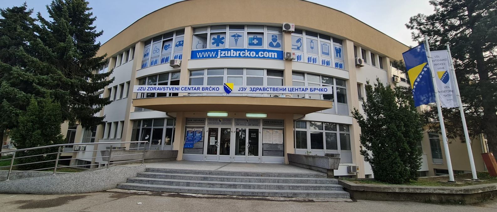 Pucnjava ispred Doma zdravlja Brčko