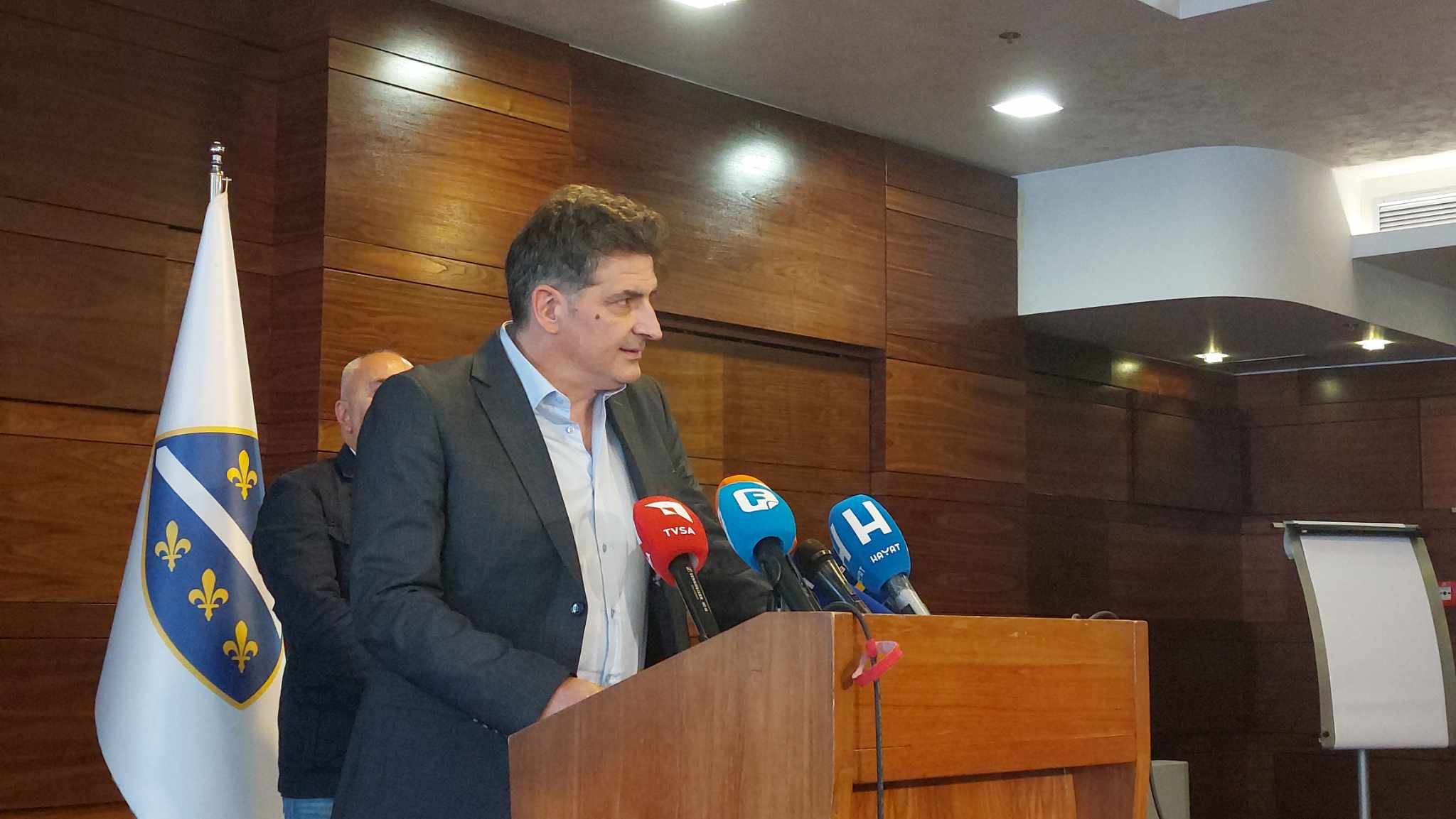 Kandidati za načelnike i Selimbegović, Efendić, Bandić, Gratz: Ovo je početak kraja Trojke