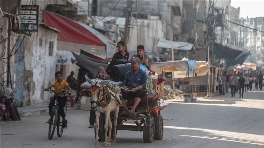 Ministarstvo zdravlja Gaze saopštilo je da je najmanje 15 Palestinaca ubijeno, a desetine povrijeđeno