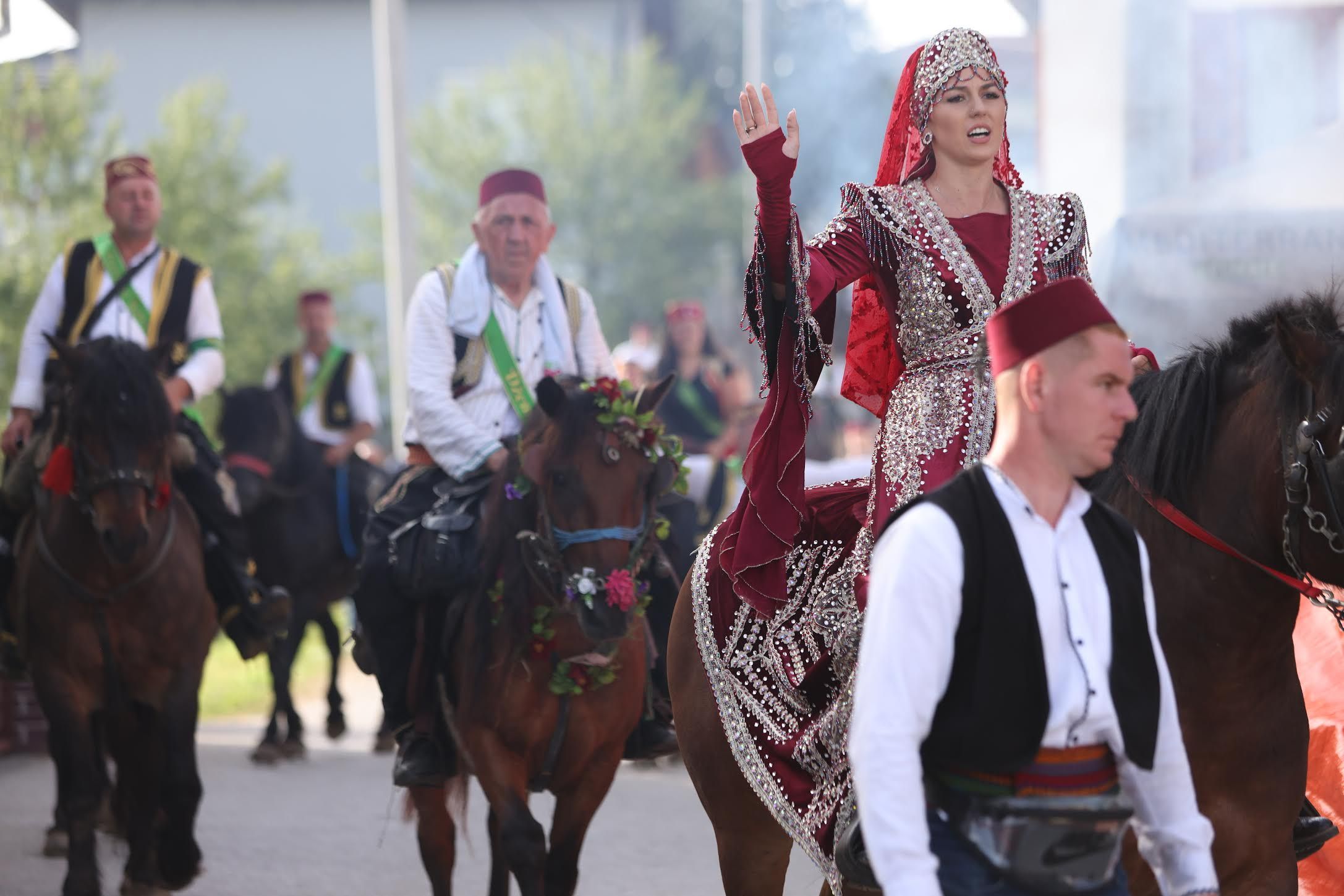 Manifestacija „514 Dani Ajvatovice“ održana je pod sloganom "Tradicija, identitet, domovina"