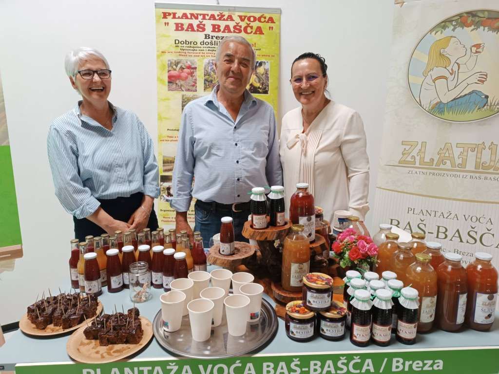 Porodica Hrustanović iz Breze je za 15 godina napornog rada uspjela stvoriti malu oazu mira i zdrave hrane.