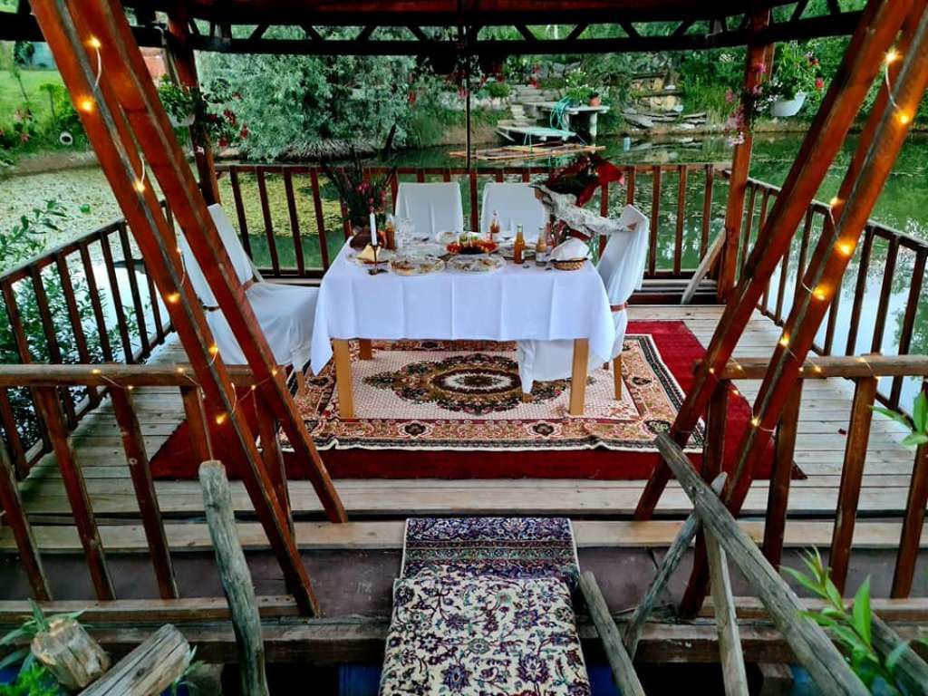 Porodica Hrustanović iz Breze je za 15 godina napornog rada uspjela stvoriti malu oazu mira i zdrave hrane.