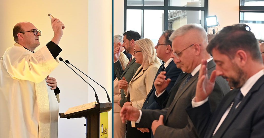 Ceremoniji su prisustvovali brojni zvaničnici, uključujući predstavnike lokalne zajednice, poslovne partnere i medije