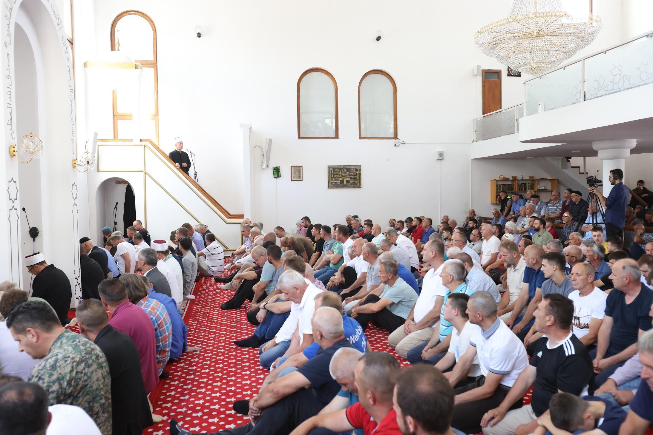 Govoreći o ibadetu dove i njenoj vrijednosti, muftija je podsjetio da je Ibrahim, a.s., primjenjivao ovaj ibadet kojim je oplemenjivao dobra djela