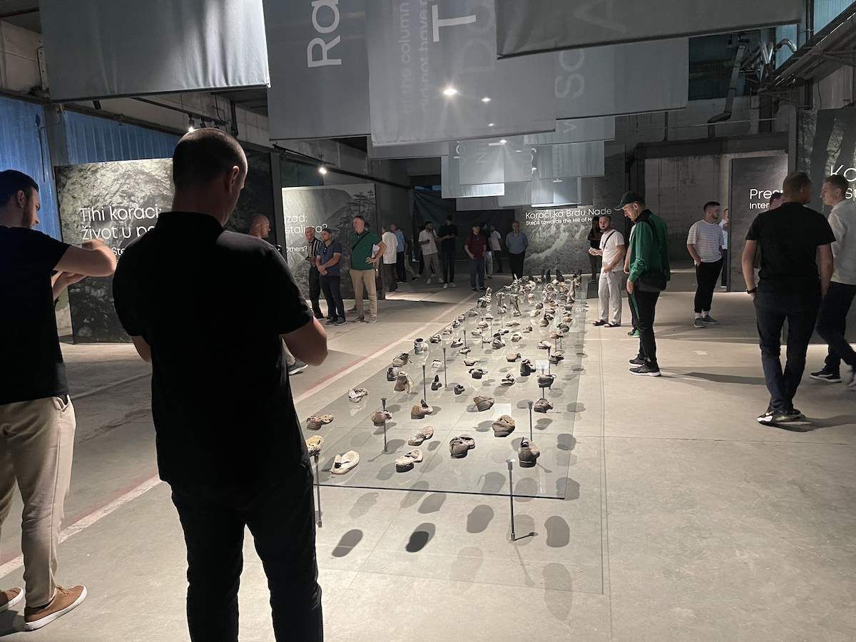 Imami posjetili memorijalne centre i odali počast šehidima
