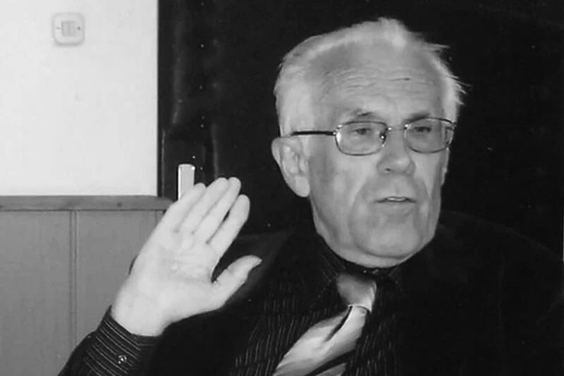 Preminuo je danas u Sarajevu u 95. godini                                                                                                    