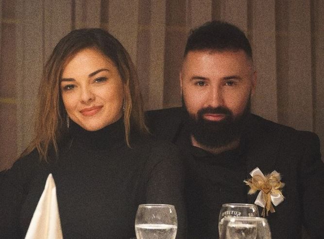 Često imamo priliku vidjeti koliko je jaka ljubav između njega i njegove supruge.