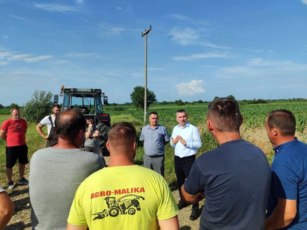 Posebnu pažnju posvetio razgovoru o velikim štetama na usjevima