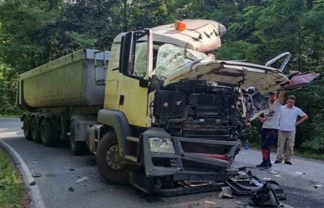 Iz policije potvrđeno da je jedna osoba povrijeđena                         