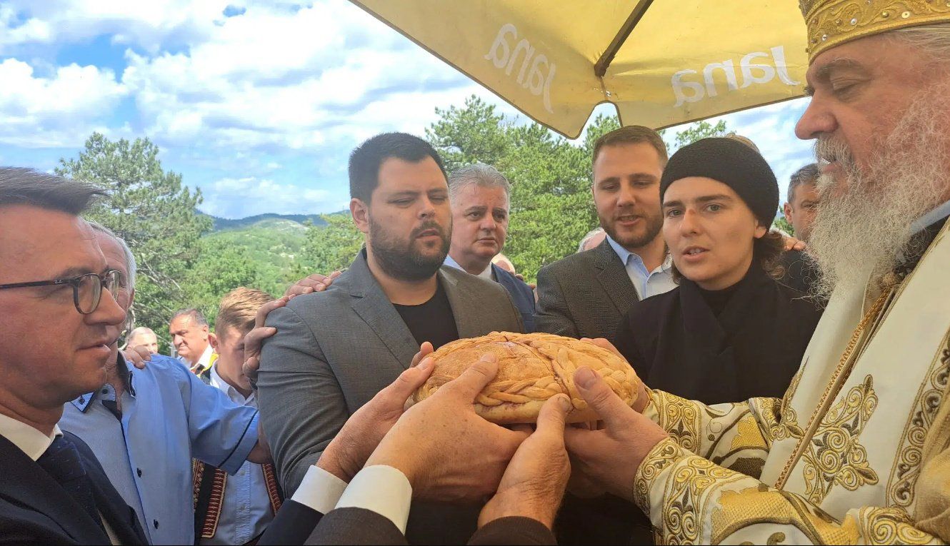 U govoru mržnje Marka Kovačevića na Grahovcu sublimirana je sva suština velikosrpske politike i sklonost ka istorijskom revizionizmu, navode iz DPS-a
