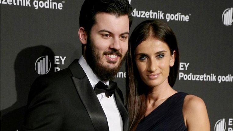 Par se vjenčao u julu 2021. godine u Splitu na privatnoj ceremoniji