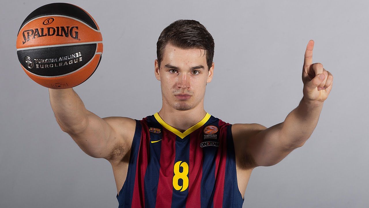 Ponuda koju je Hezonja prihvatio iznosi tri miliona eura po sezoni, što ga čini jednim od najplaćenijih igrača u Evropi