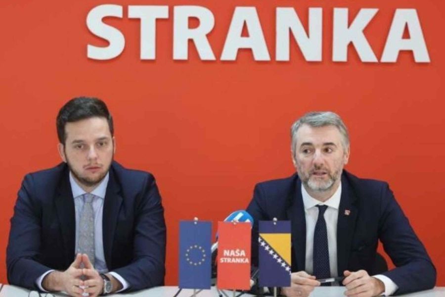 U dokumentu nazvanom Smjernice fiskalne i ekonomske politike Kantona Sarajevo za period 2025.- 2027. tabelarno je dat prikaz stanja kredita na 31.12.2023. godine