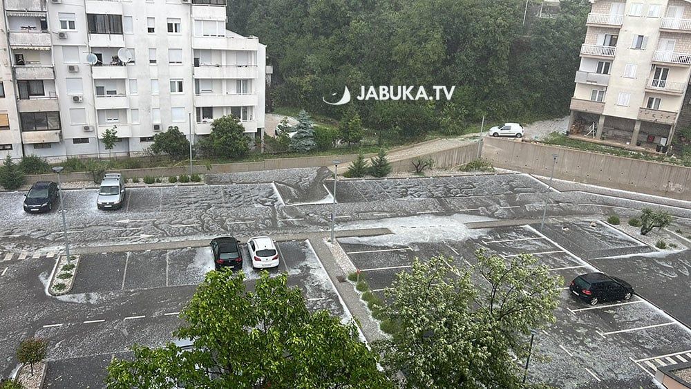 Nevrijeme praćeno gradom i olujnim vjetrom