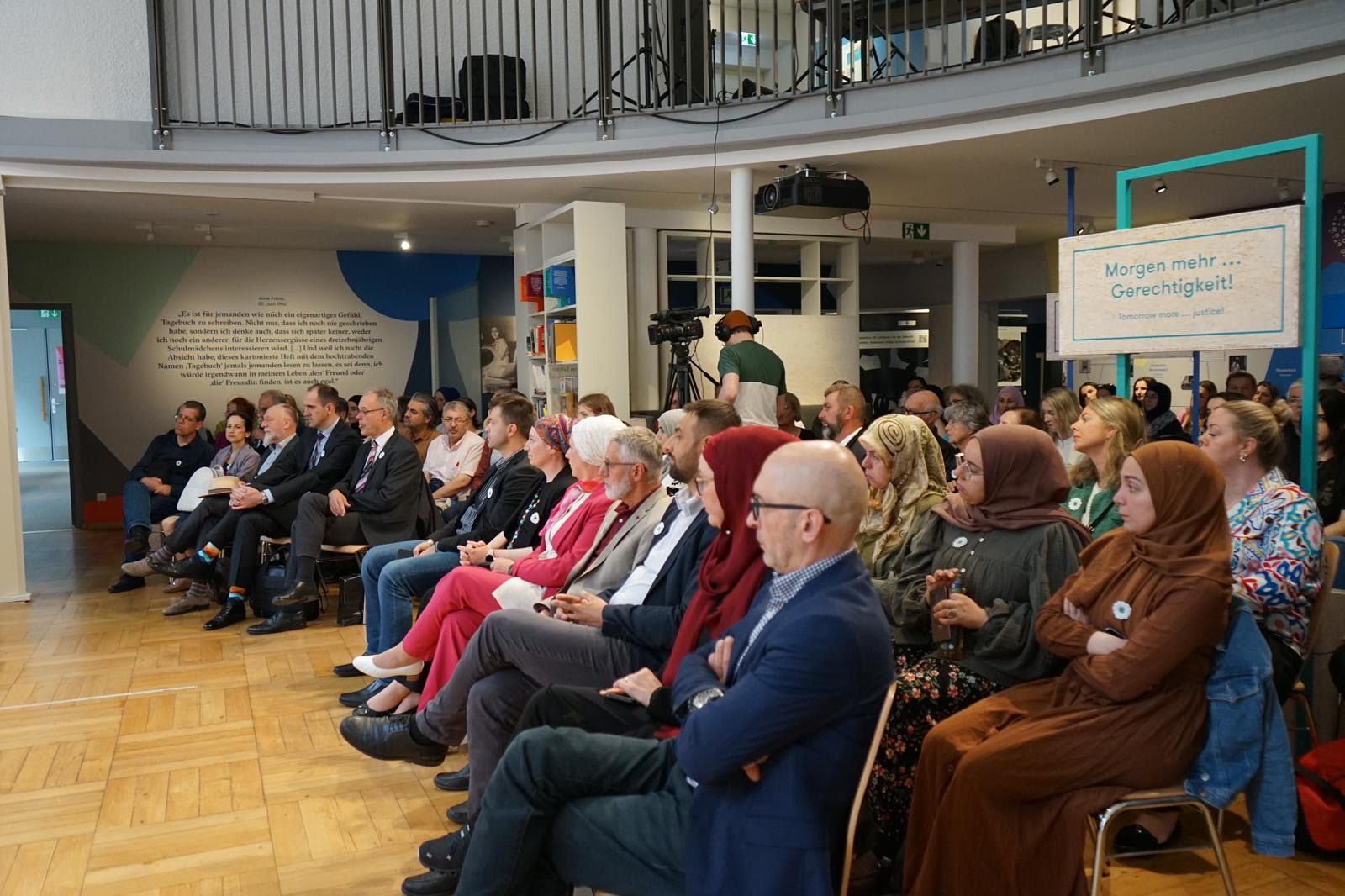 Ovi događaji, u okviru projekta The World Remembers Srebrenica, održani su u tri njemačka grada: Berlinu, Frankfurtu i Saarbrückenu, od 4. do 6. juna 2024. godine