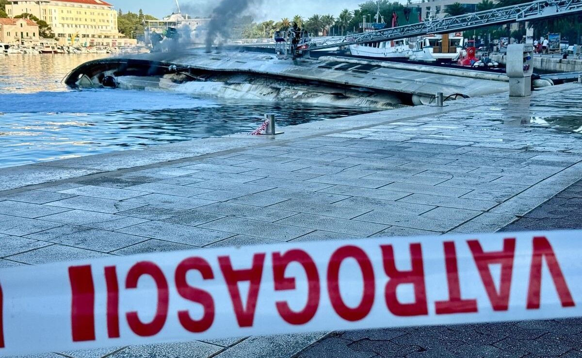 Detalji požara na jahti: Posada pobjegla na vrijeme, Makarani ih probudili lupanjem u brod