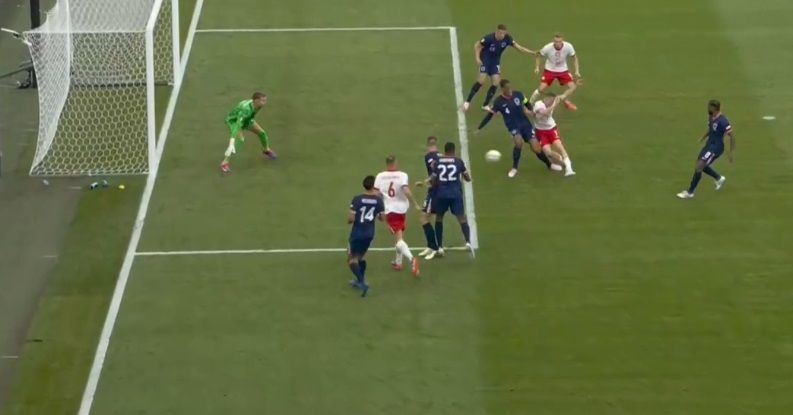 Ekipa Ronalda Koemana favorit je grupe uz Francusku koja sutra igra s Austrijancima